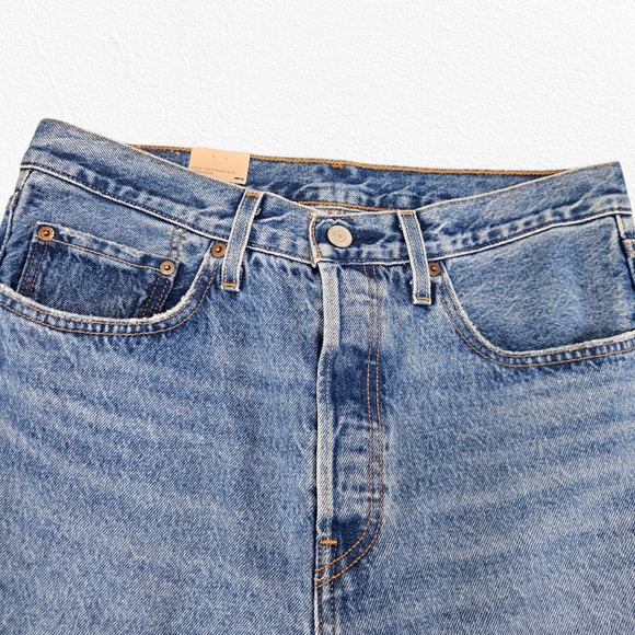 Levi's 501 Medium Wash 150th Anniversary High Rise Straight Leg Jeans Size 30 - Picture 3 of 12